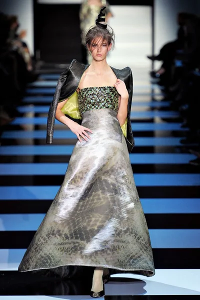 Look 34